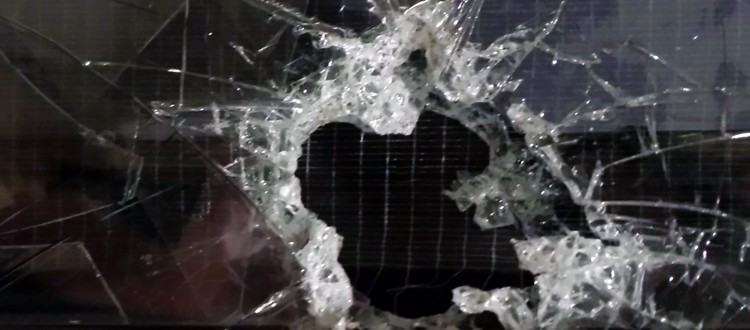 GARANZIA CRISTALLI: E’ UTILE? auto cristallo